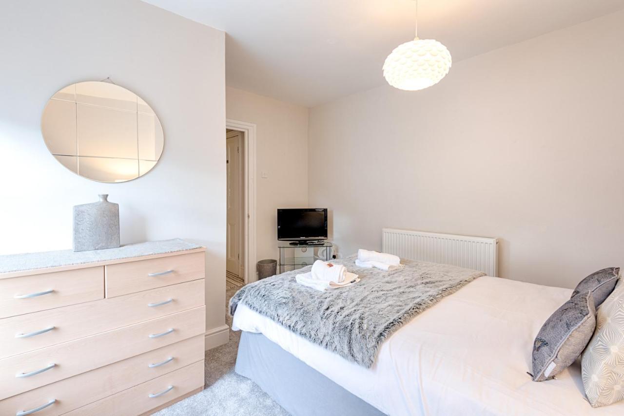 Willows-Cardiff Guest House エクステリア 写真