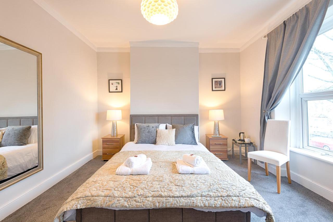 Willows-Cardiff Guest House エクステリア 写真