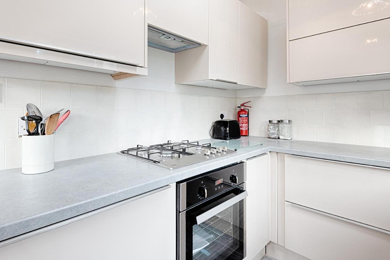 Willows-Cardiff Guest House エクステリア 写真